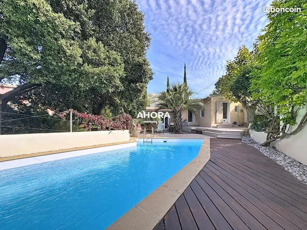Propriété 5 pièces 154 m²