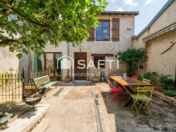 Maison Lorraine Atypique de 250 m2 ! À 10 min de Dieulouard !