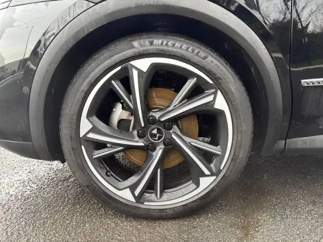 Ds Ds 7 ds7 crossback hybride e-tense 300 eat8 4x4 — photo 52