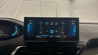 Peugeot 3008 HYBRID 225ch GT Pack e-EAT8 — photo 26