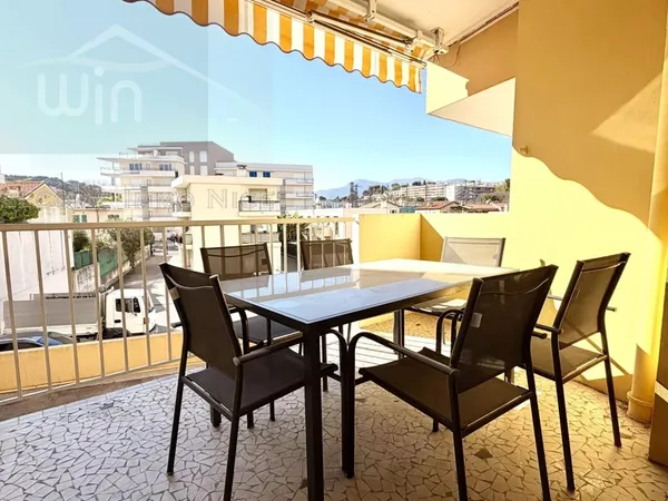 2 pièces - 50 m2 Cagnes centre
