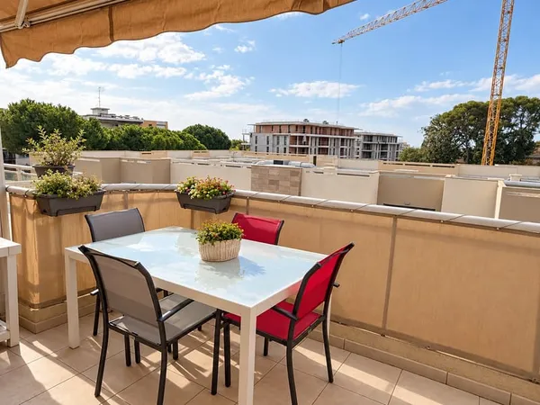 3 Pièces Vide - Antibes Hauteurs