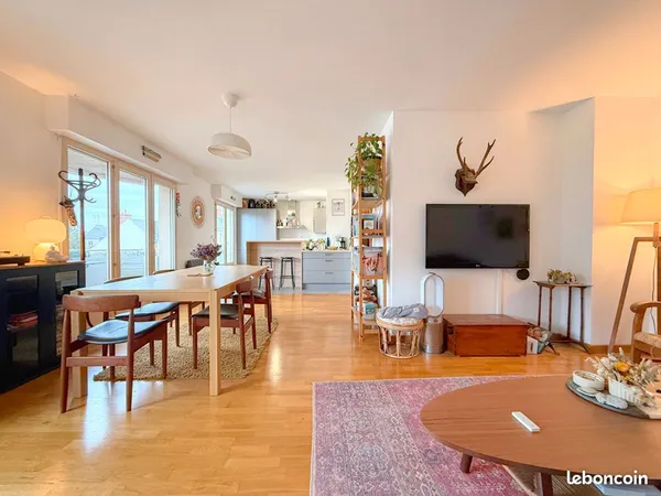 Duplex 4 pièces 93 m²
