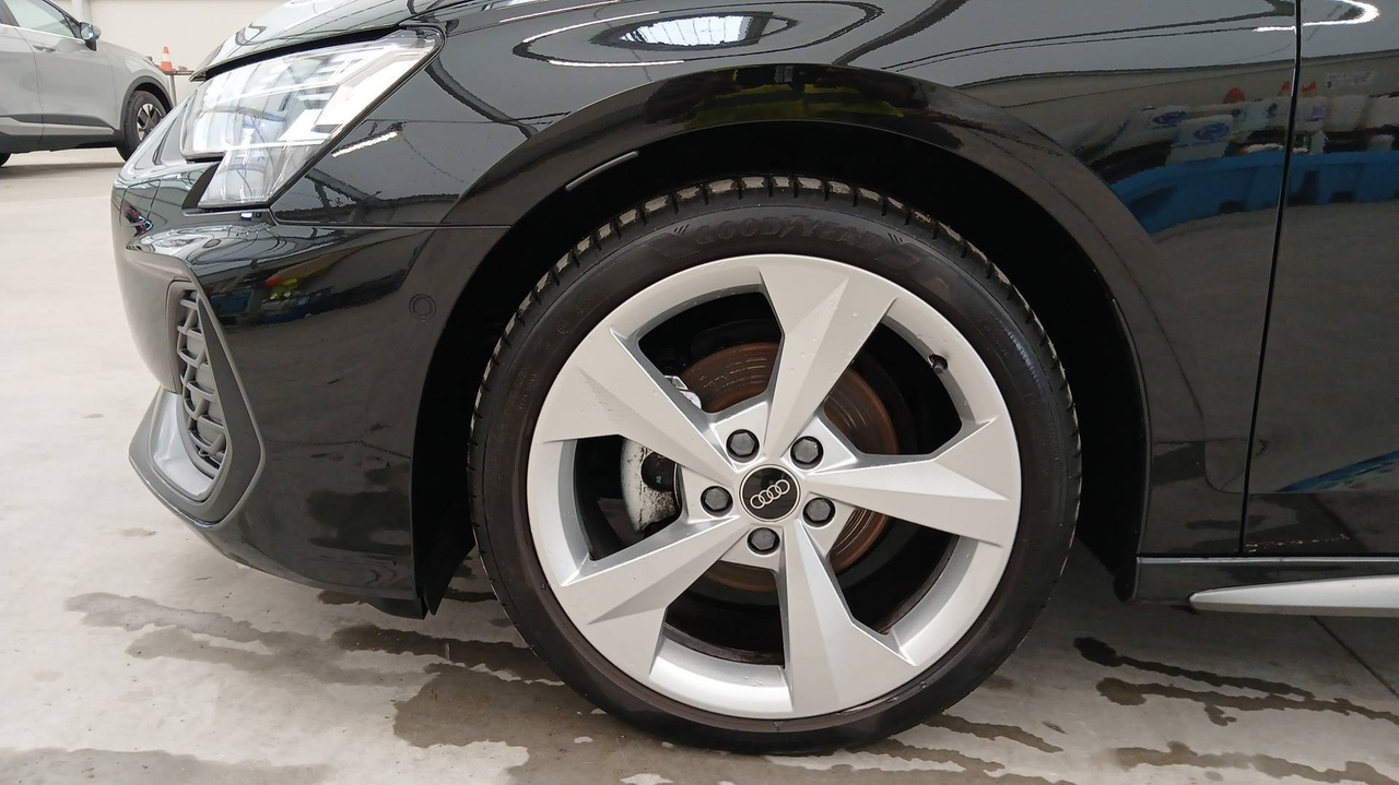 Audi A3 Sportback — photo 9