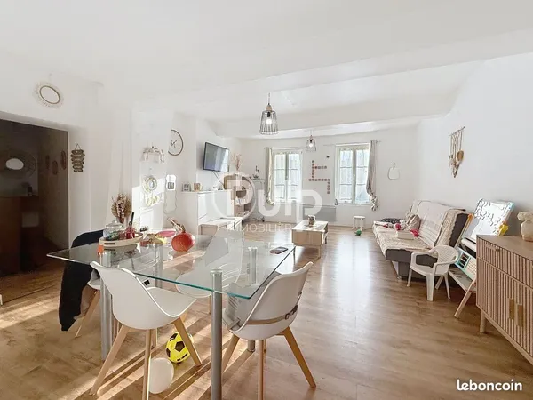 Immeuble de rapport 200 m²