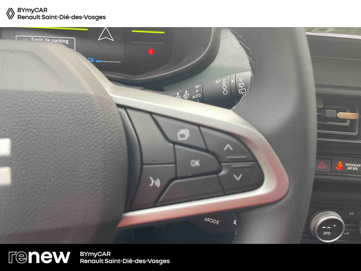 Dacia Jogger Hybrid 155 7 pl — photo 18