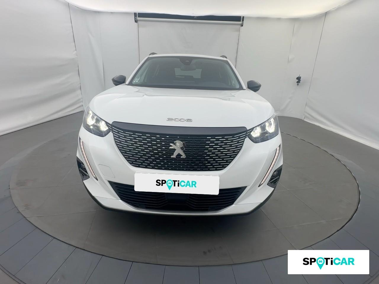 Peugeot 2008 1.2 puretech 130ch s&s roadtrip eat8 — photo 2