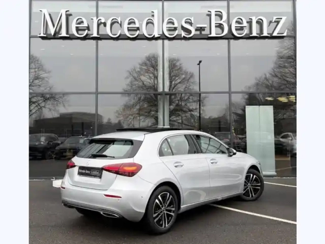 Mercedes Classe A a 200 compacte — photo 5