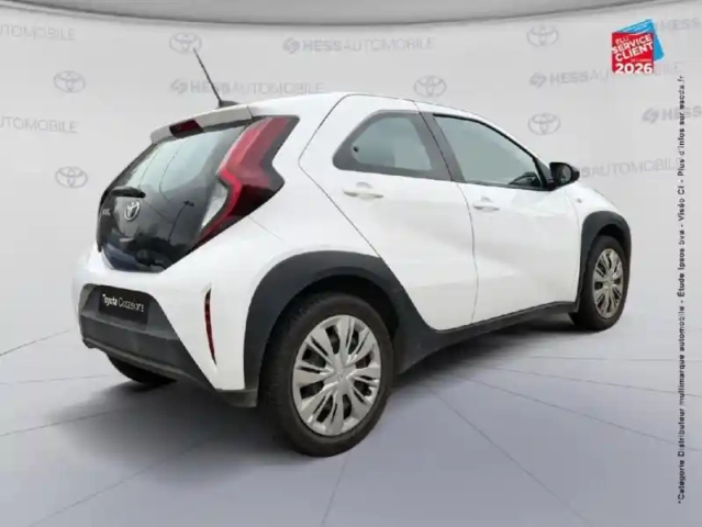 Toyota Aygo X 1.0 vvt-i 72ch dynamic my24 — photo 6