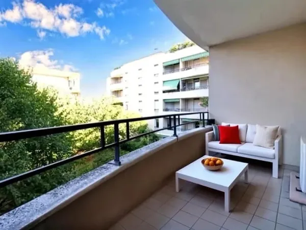 Appartement 3 pièces 82 m²