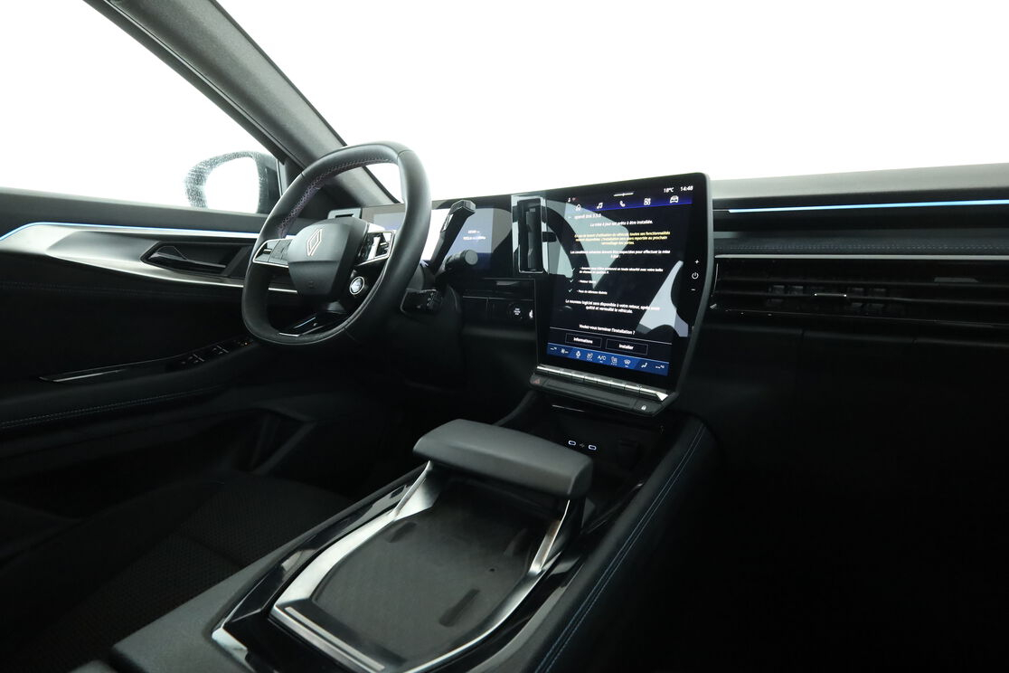 Renault Espace 1.2 E-Tech Hybrid Esprit Alpine — photo 12