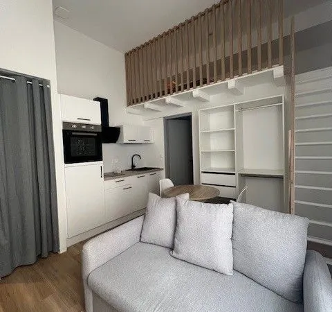 Studio 1 pièce 20 m²