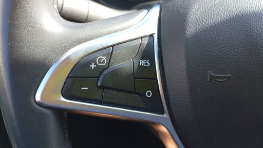 Dacia Duster 1.5 BLUE DCI 115.0 - Prestige – 2019 – 79274 km – Diesel – Boîte Manuelle — photo 5