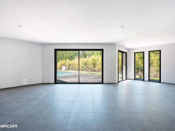 Maison 140 m² 4 ch Terrain 765m² + piscine à SAINT-AUBIN-DE-MEDOC