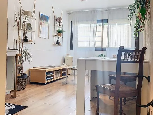 Studio 1 pièce 24 m²
