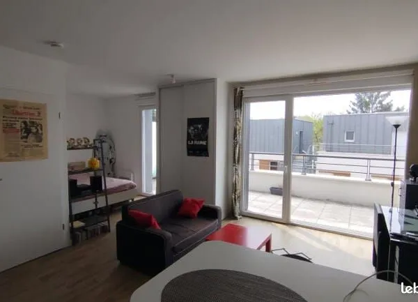 Studio avec balcon (quartier Saint Symphorien)
