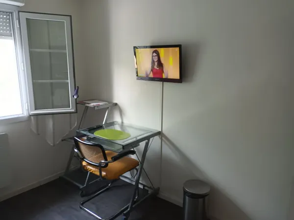 Chambre de 10m2 à louer sur Écouflant