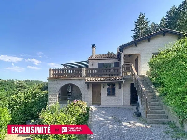 Maison Aulas 10 pièce(s) 265 m2