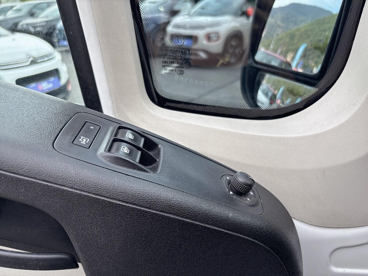 Citroën Jumper 30 l2h2 2.0 bluehdi 130 club — photo 12