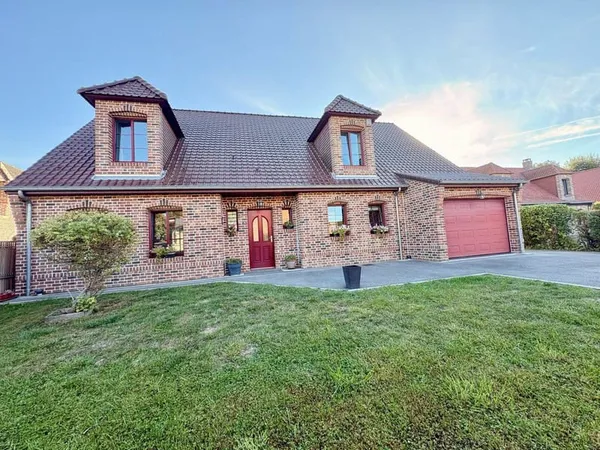 Maison de plain-pied 7 pièces 205 m²