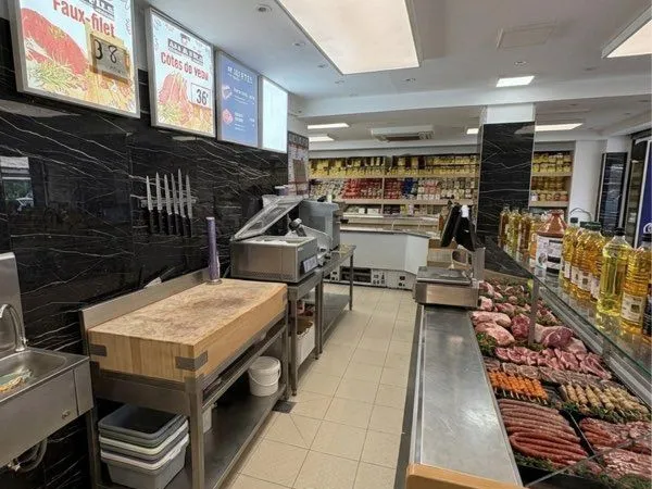 à vendre - fonds de commerce boucherie équipée - emplacement attractif