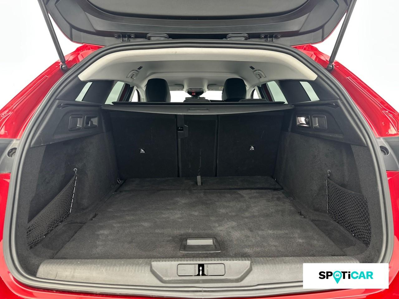 Peugeot 308 sw 1.2 puretech 130ch s&s allure pack eat8 — photo 6