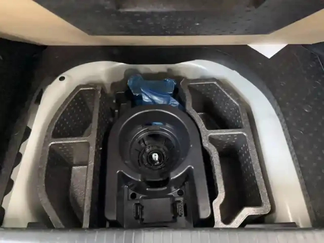 Peugeot 208 puretech 75 s&amp;s bvm5 — photo 36