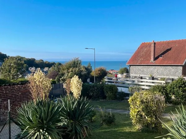Maison vue sur mer