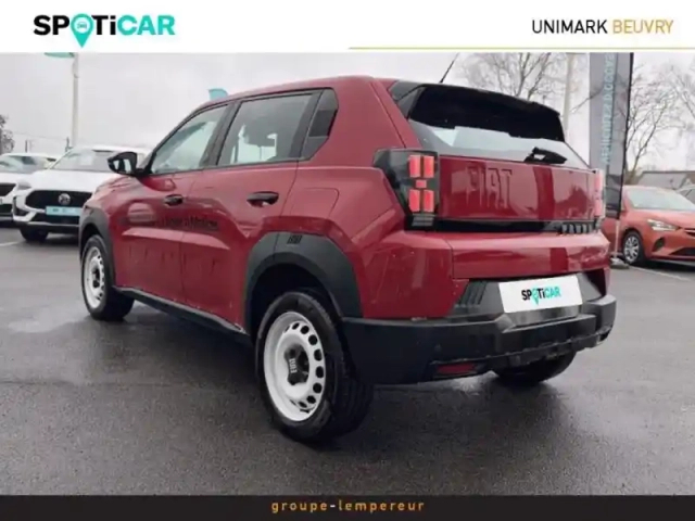Fiat Panda grande  electrique 113ch red — photo 7