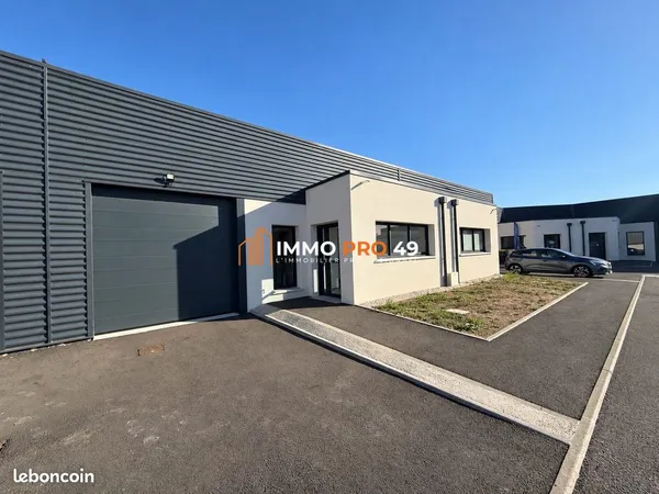 Bureaux, atelier 172 m² Cholet