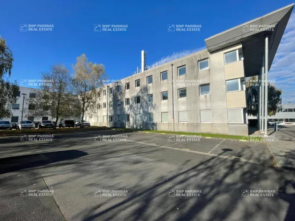 Bureaux 333 m²