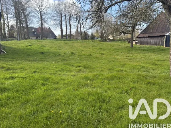 Terrain 800 m²