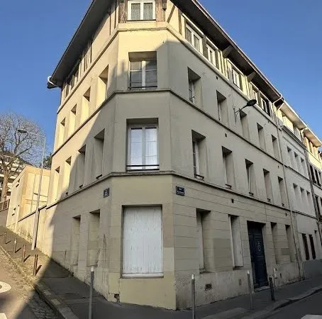 Studio 1 pièce 17 m²