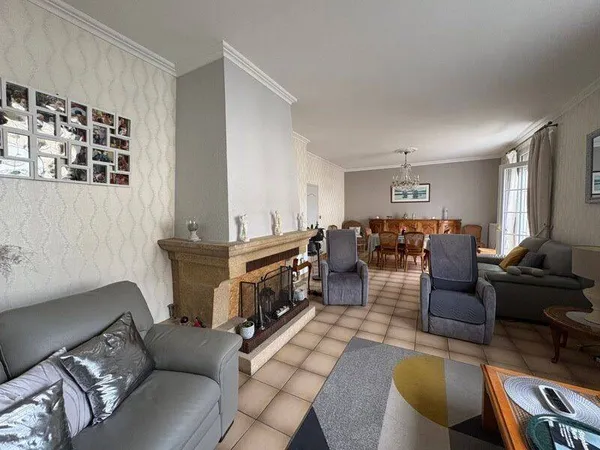 Maison 5 pièces 163 m²
