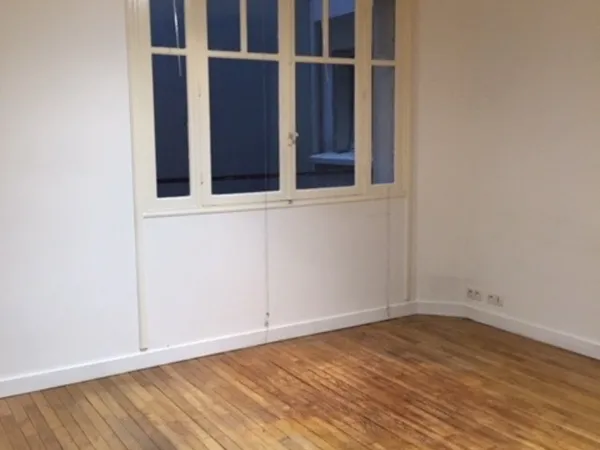 Locaux professionnels profession libérale 1800 €