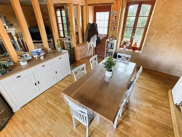 Maison 5 pièces 140 m²