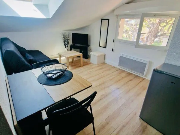 Appartement T2 Hyères la capte