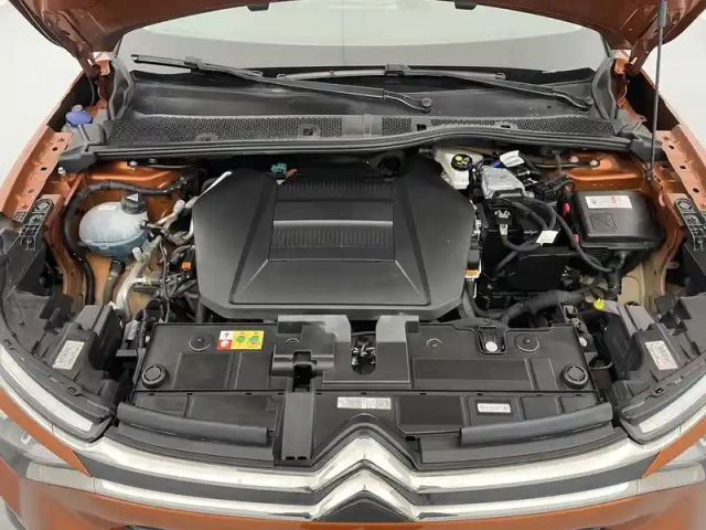 Citroën C4 e- 136 ch automatique — photo 80