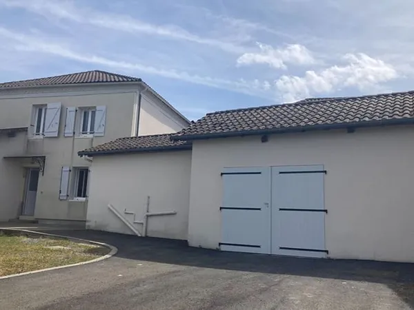 Maison 2 pièces 80 m²