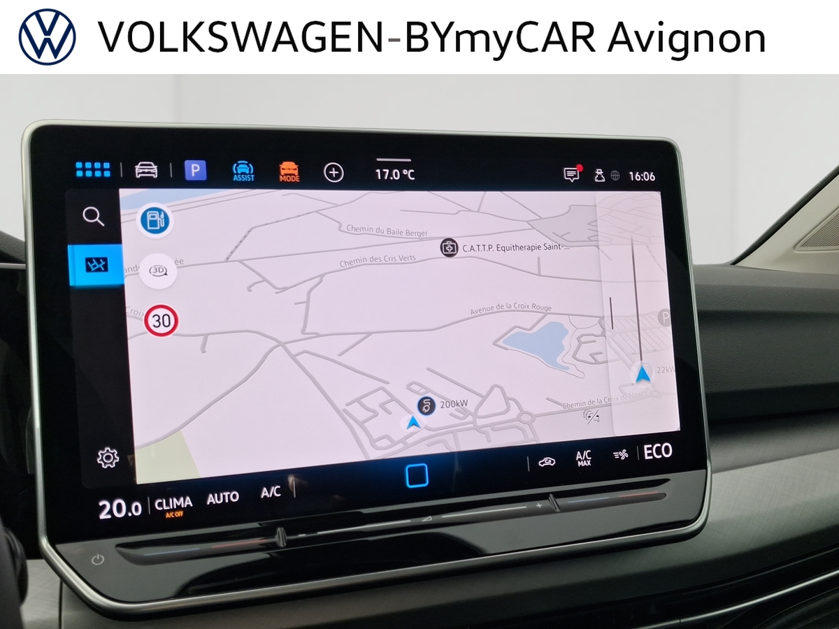 Volkswagen Golf 1.5 eHybrid 204 DSG6 — photo 26