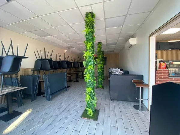 Immeuble avec local et appartement à Villeneuve Sur Lot