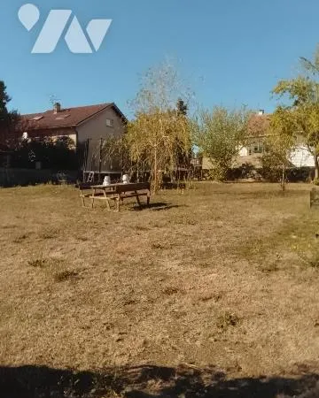 Terrain 720 m²