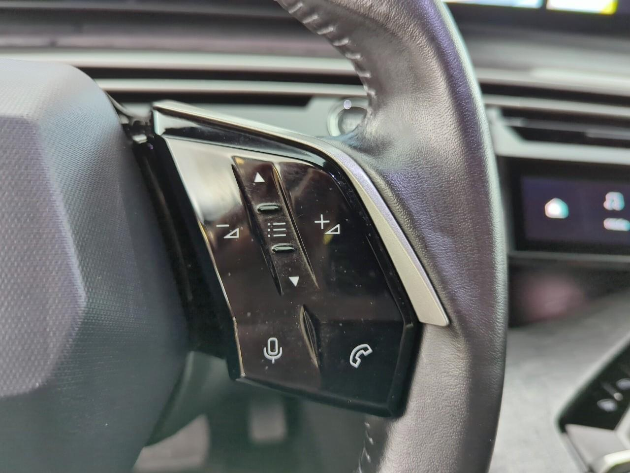 Peugeot 3008 hybrid 136 e-dcs6 allure — photo 24