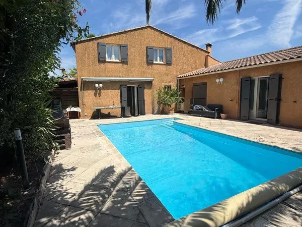 Colocation Premium - Chambre meublée - Piscine - Jardin - Gare à pied - Marseille en 10 min