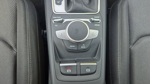 Audi Q2 35 TFSI 150 S-Tronic 7 - S Line – 2021 – 78113 km – Essence – Boîte Automatique — photo 19