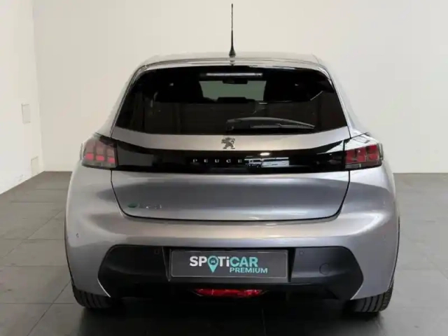 Peugeot 208 e- 136ch style — photo 5