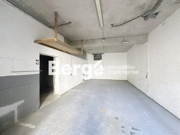 Immeuble industriel 62 m²