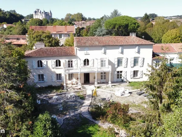 Maison 16 pièces 515 m²