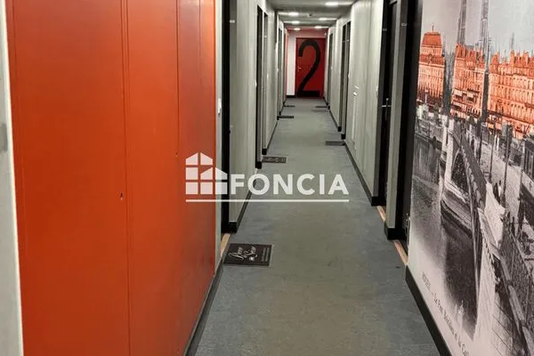 Studio 1 pièce 24 m²