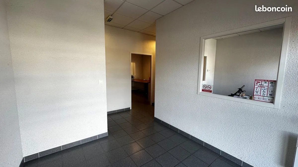 Photo 2